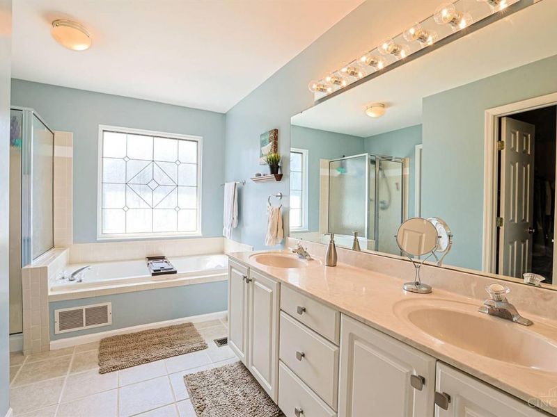 7185 Glenn Moor Drive, Liberty Township, OH 45011 Photo 30