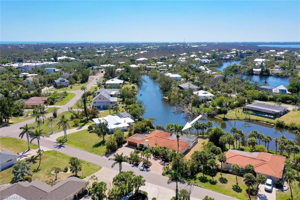 9421 Moonlight Dr, Sanibel, FL 33957 Photo