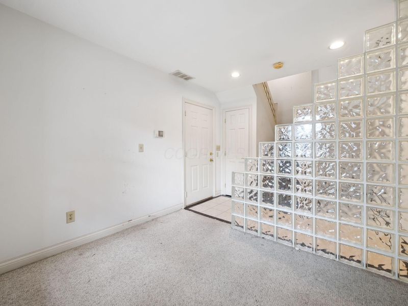 719 Sycamore Place, Columbus, OH 43206 Photo 10
