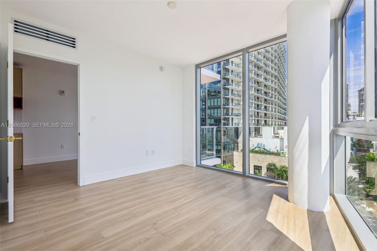 90 NE 32nd St, Unit 701, Miami, FL 33137 Photo