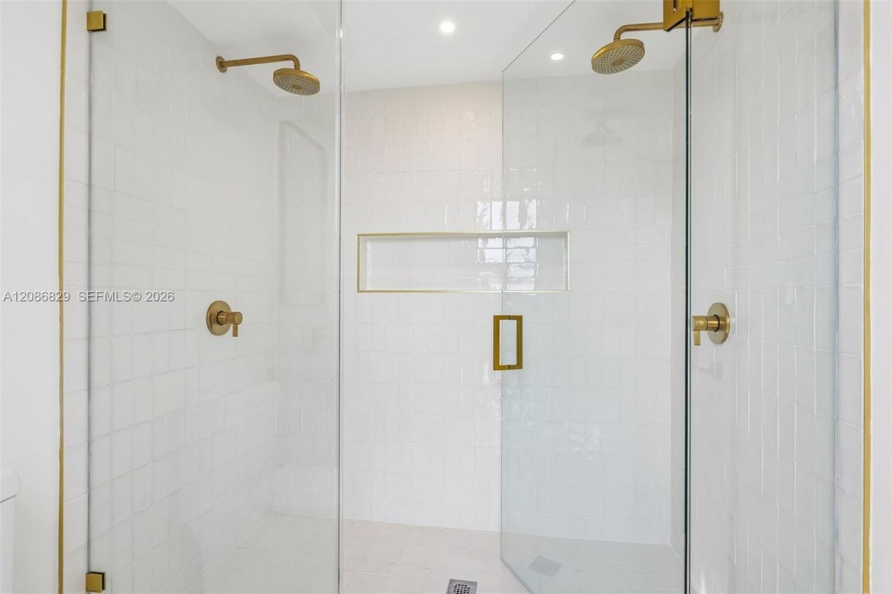 90 NE 32nd St, Unit 701, Miami, FL 33137 Photo