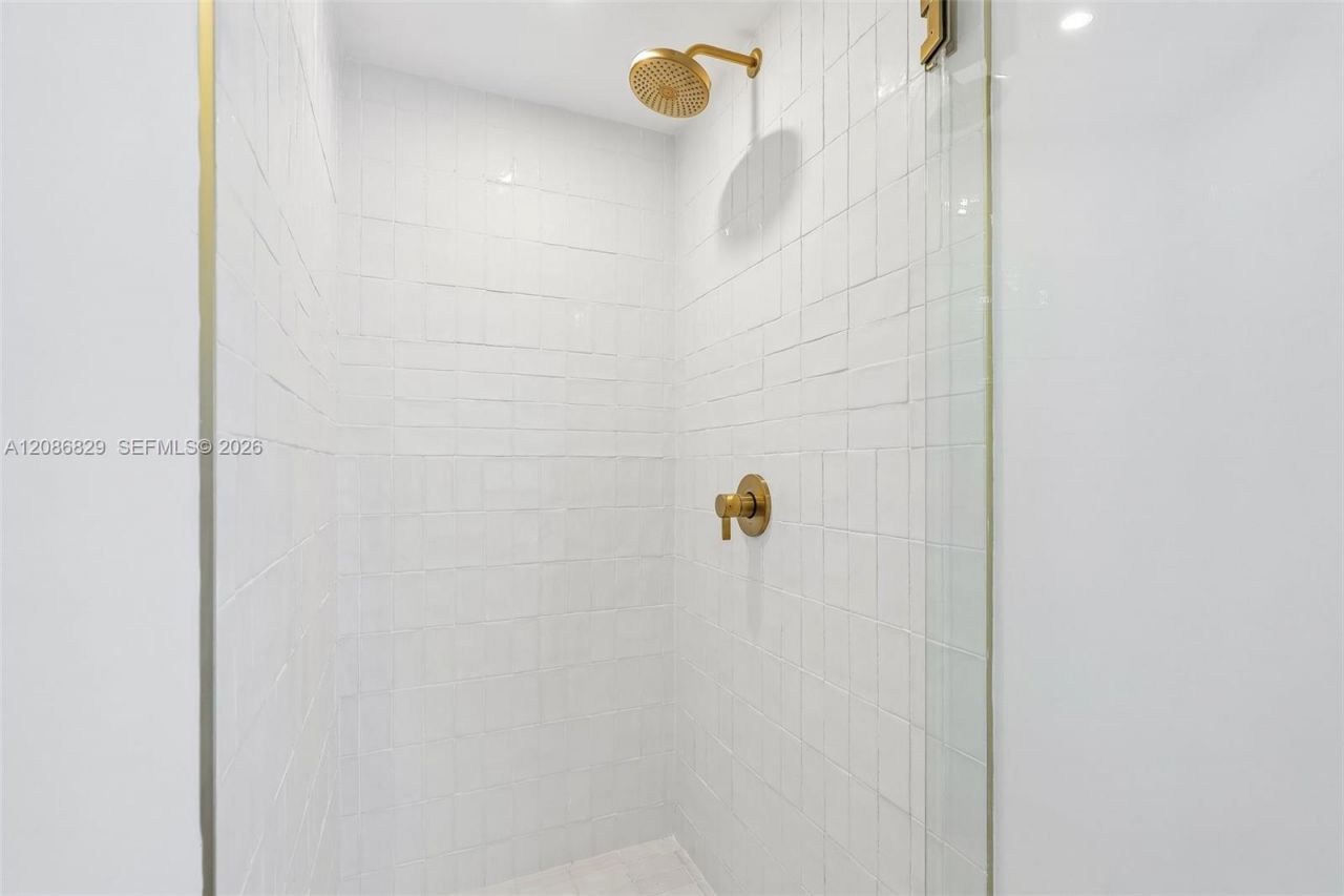 90 NE 32nd St, Unit 701, Miami, FL 33137 Photo