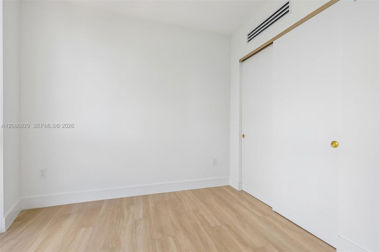 90 NE 32nd St, Unit 701, Miami, FL 33137 Photo