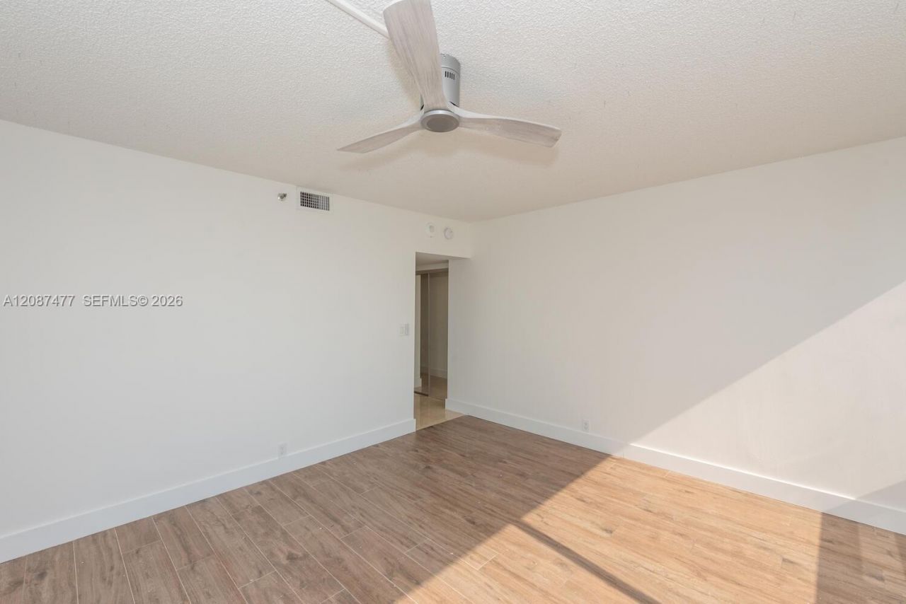 1541 Brickell Ave, Unit 1501, Miami, FL 33129 Photo