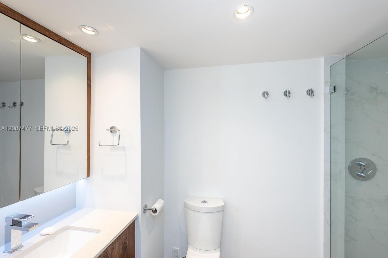 1541 Brickell Ave, Unit 1501, Miami, FL 33129 Photo