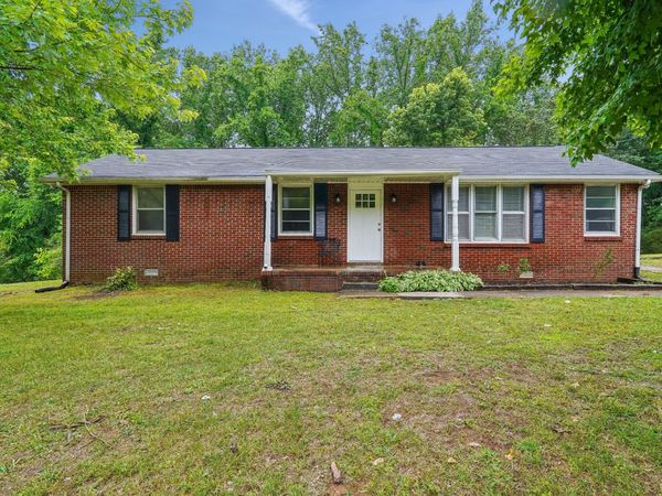 744 Scoutview Rd , Ashland City, TN 37015