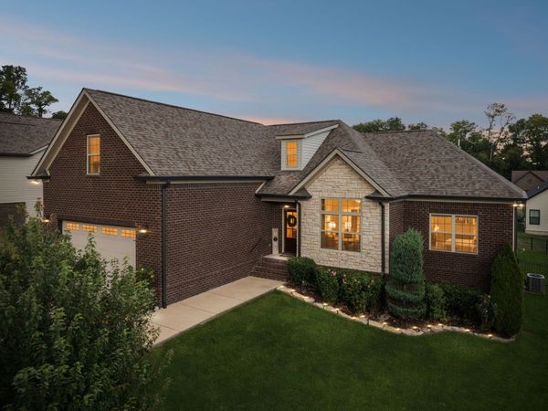 628 Josef Cir , Columbia, TN 38401