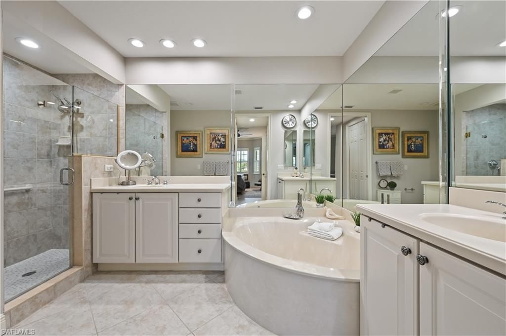 7876 Hawthorne Dr, Unit 1201, Naples, FL 34113 Photo