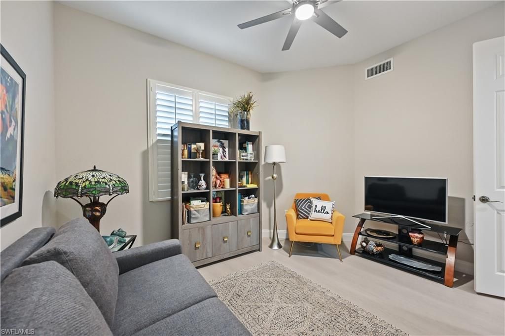 7876 Hawthorne Dr, Unit 1201, Naples, FL 34113 Photo