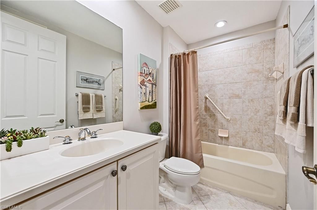 7876 Hawthorne Dr, Unit 1201, Naples, FL 34113 Photo