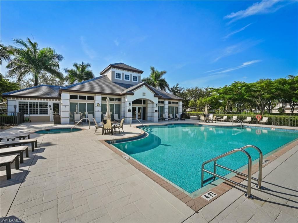 7876 Hawthorne Dr, Unit 1201, Naples, FL 34113 Photo