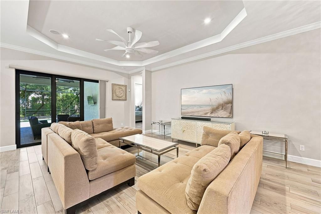 9356 Montelanico Loop, Naples, FL 34119 Photo