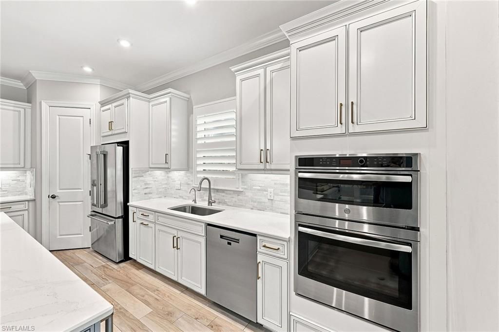 9356 Montelanico Loop, Naples, FL 34119 Photo