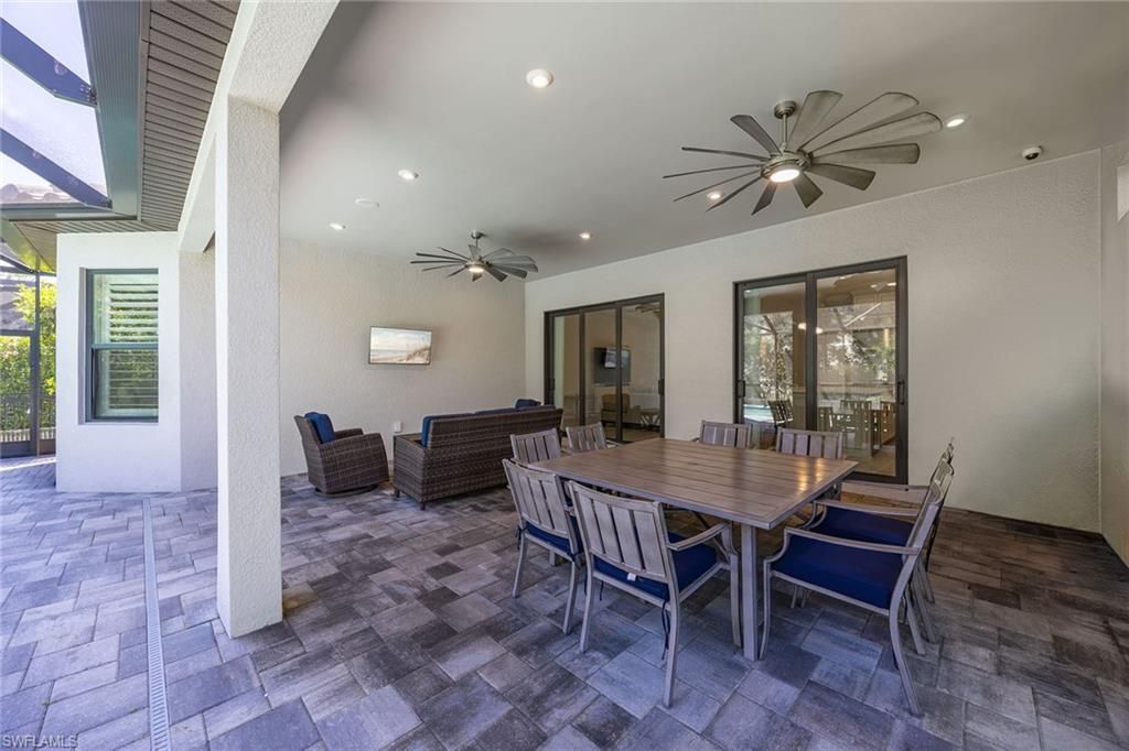 9356 Montelanico Loop, Naples, FL 34119 Photo