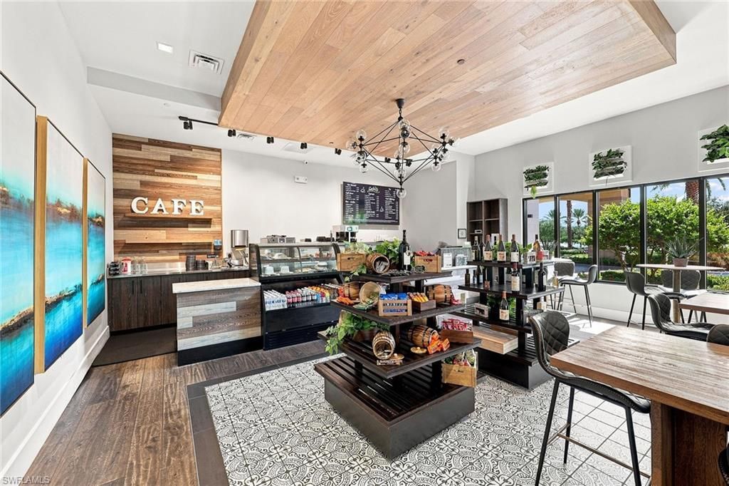 9356 Montelanico Loop, Naples, FL 34119 Photo