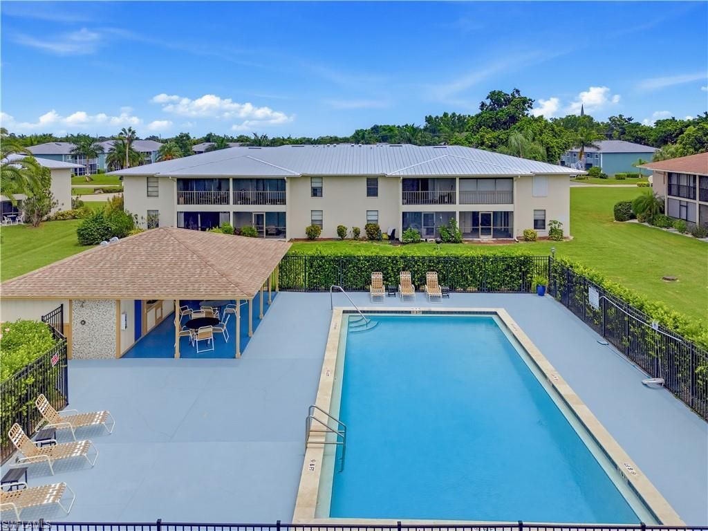 151 Cypress Way E, Unit C103, Naples, FL 34110 Photo