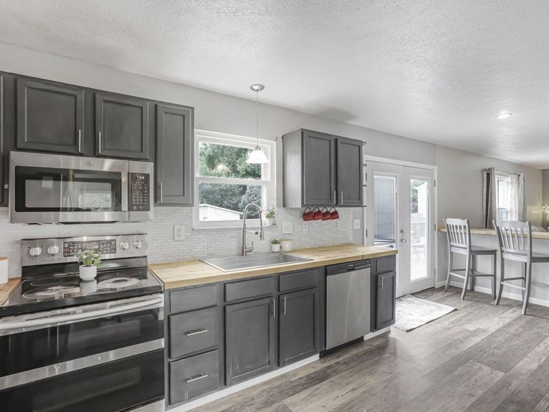 6769 Kristins Cove Lane, Canal Winchester, OH 43110 Photo 8