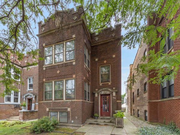 5353 N Spaulding Avenue , Chicago, IL 60625