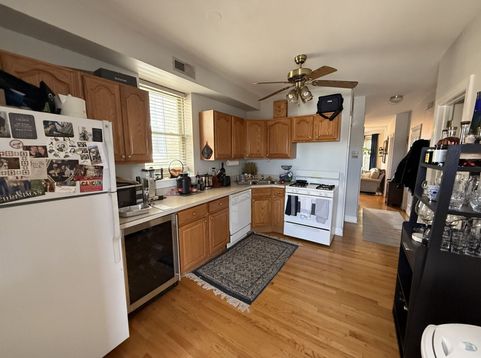 Main Photo