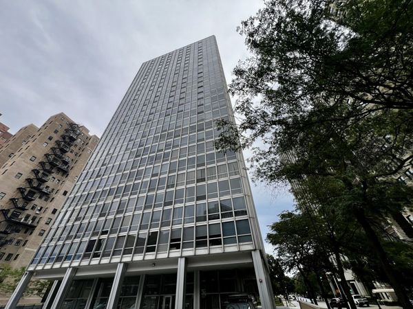2400 N Lakeview Avenue , Unit 1007, Chicago, IL 60614