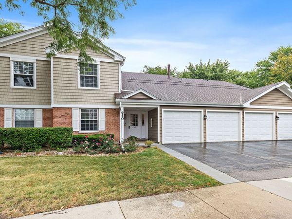 610 Berkley Court , Unit Z2, Schaumburg, IL 60194