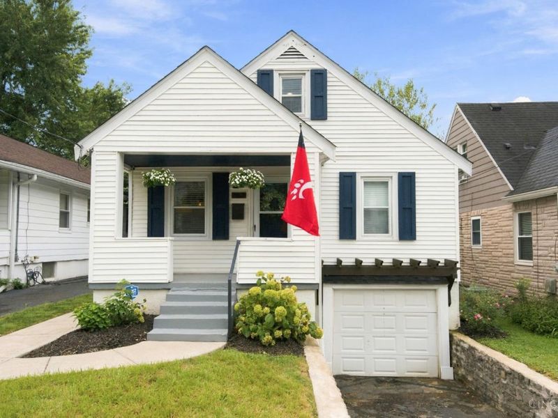 7005 Bramble Avenue, Columbia Township, OH 45227 Photo 1