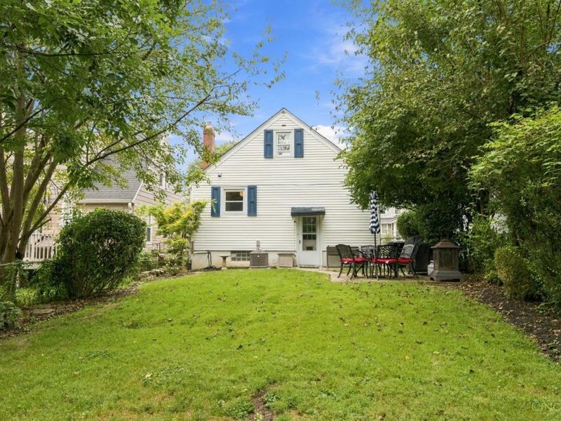 7005 Bramble Avenue, Columbia Township, OH 45227 Photo 20