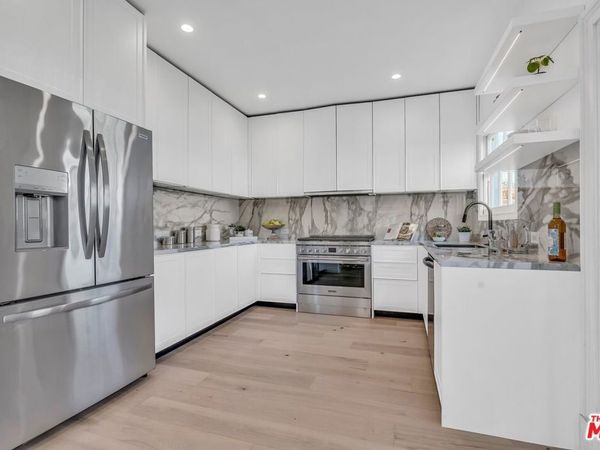 135 S Linden Drive, Beverly Hills, CA 90212