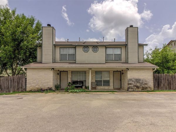 2211 Creekside A LN, Unit A, Georgetown, TX 78626