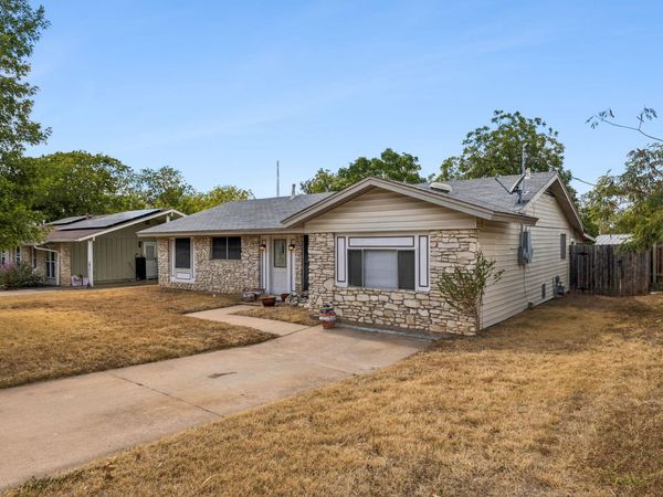 6904 Miranda DR, Austin, TX 78752