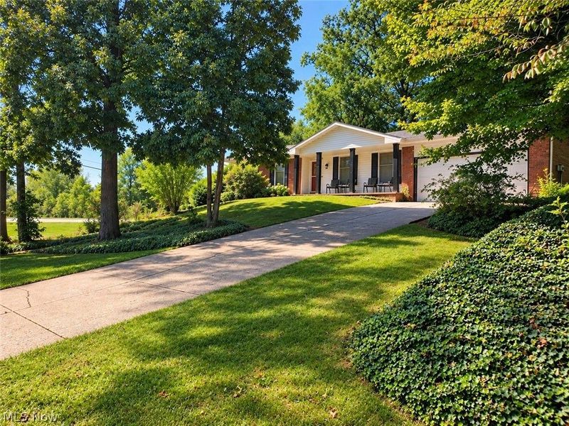 2919 Inwood Drive NW, Massillon, OH 44646 Photo 3