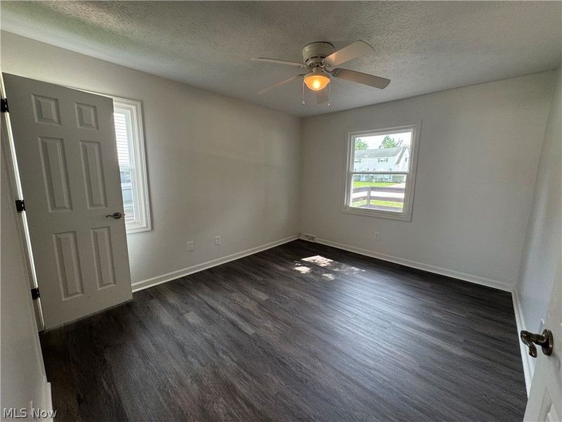 26381 Drakefield Avenue, Euclid, OH 44132 Photo 12