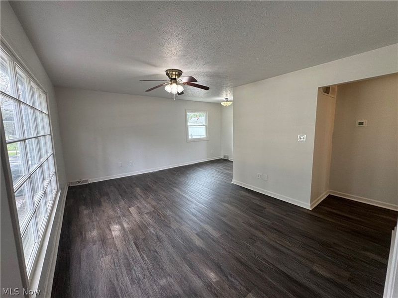 26381 Drakefield Avenue, Euclid, OH 44132 Photo 7