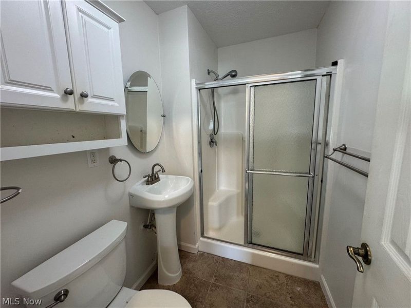 26381 Drakefield Avenue, Euclid, OH 44132 Photo 8