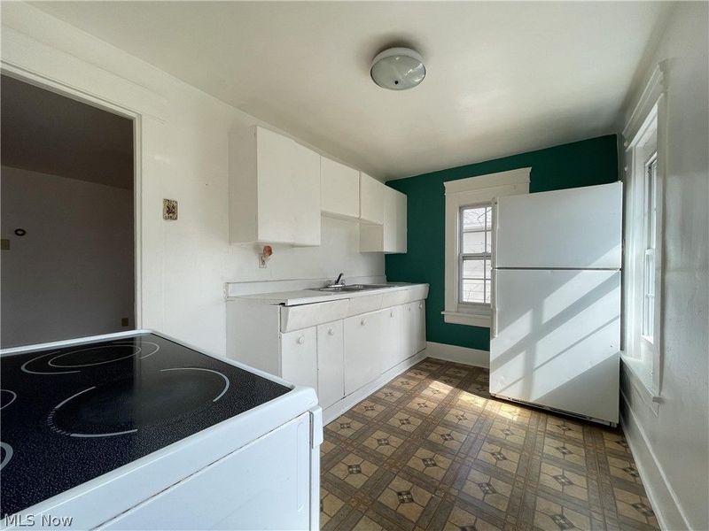 386.5 Silver Street, Unit UP, Akron, OH 44303 Photo 2