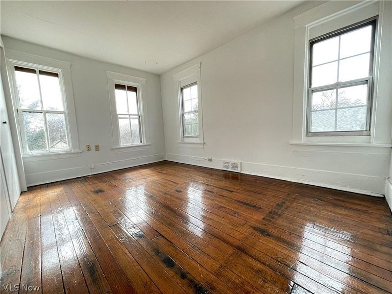 386.5 Silver Street, Unit UP, Akron, OH 44303 Photo 4