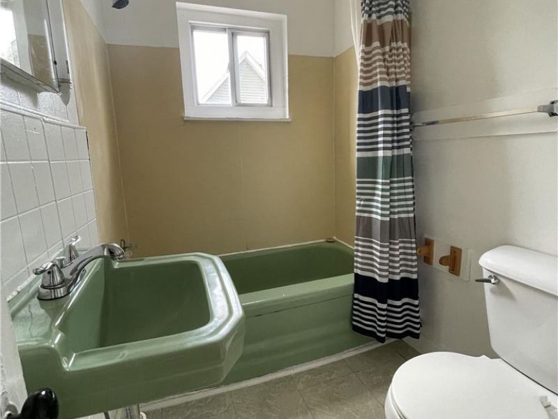 386.5 Silver Street, Unit UP, Akron, OH 44303 Photo 7