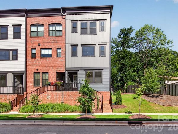 411 Old Town Village Road , Waxhaw, NC 28173