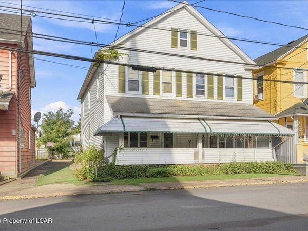 334 Washington Street, Freeland, PA 18224