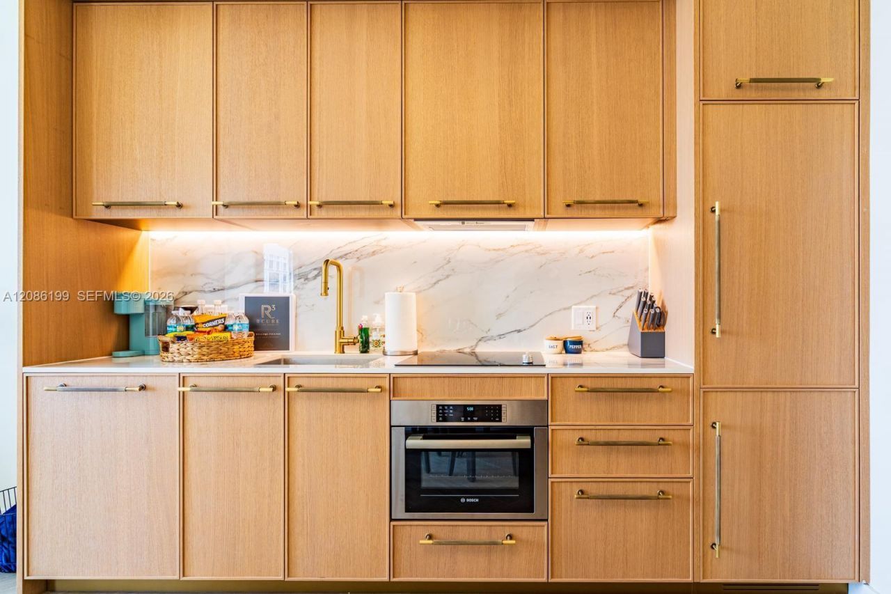 2700 NW 2nd Ave, Unit 426, Miami, FL 33127 Photo