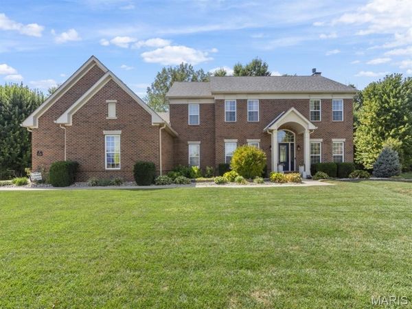 1319 Merganser Boulevard, Swansea, IL 62226