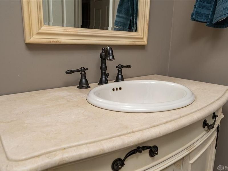 8965 Zoellner Drive, Colerain Township, OH 45251 Photo 21