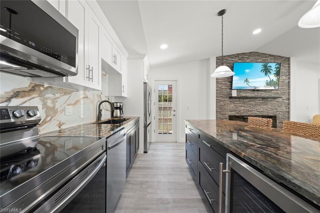 534 Piedmont Rd, Sanibel, FL 33957 Photo