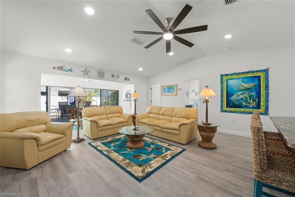 534 Piedmont Rd, Sanibel, FL 33957 Photo