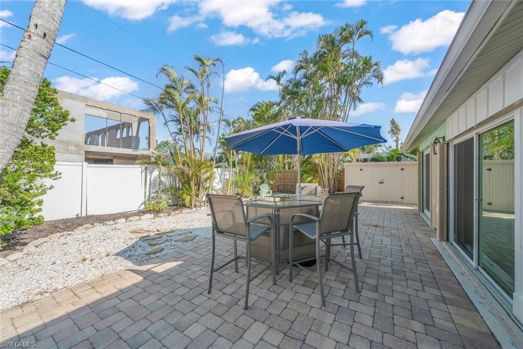 534 Piedmont Rd, Sanibel, FL 33957 Photo