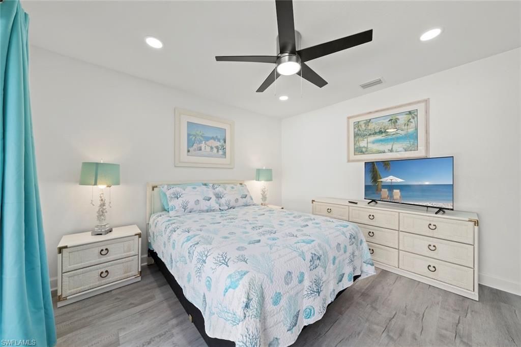 534 Piedmont Rd, Sanibel, FL 33957 Photo