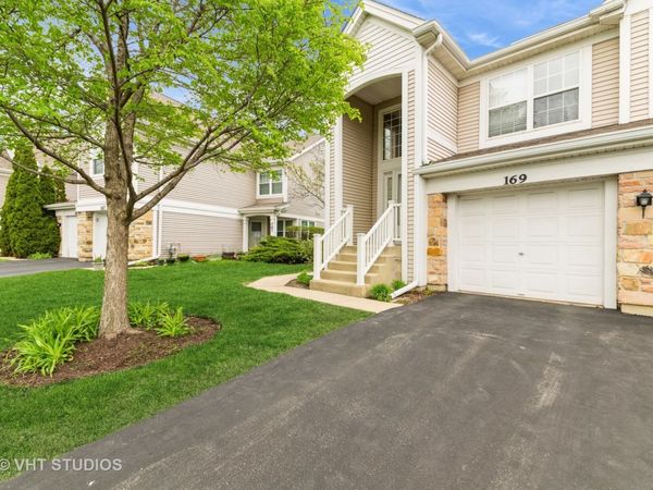 169 Concord Lane , Unit 169, Carol Stream, IL 60188