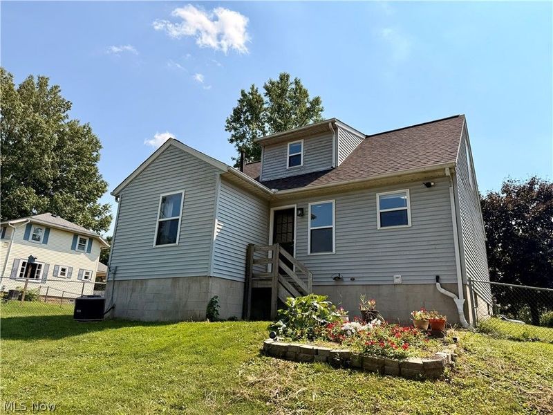 424 NE Shaw Avenue NE, Massillon, OH 44646 Photo 5