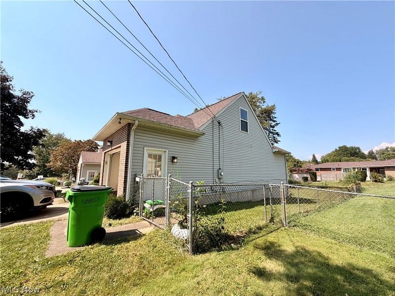424 NE Shaw Avenue NE, Massillon, OH 44646 Photo 6