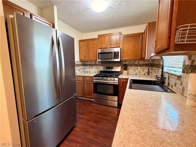 424 NE Shaw Avenue NE, Massillon, OH 44646 Photo 8